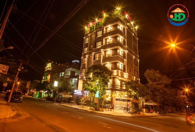 Khách Sạn Huỳnh Đức 2