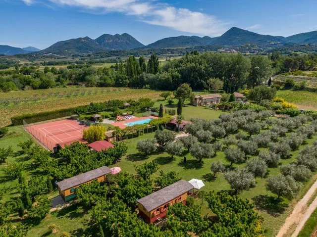 Gites de charme insolite Les Piégonnaises Location gîte et roulotte en Drôme Provençale