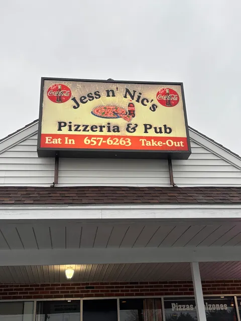 Jess 'n Nic's Pizzeria & Pub