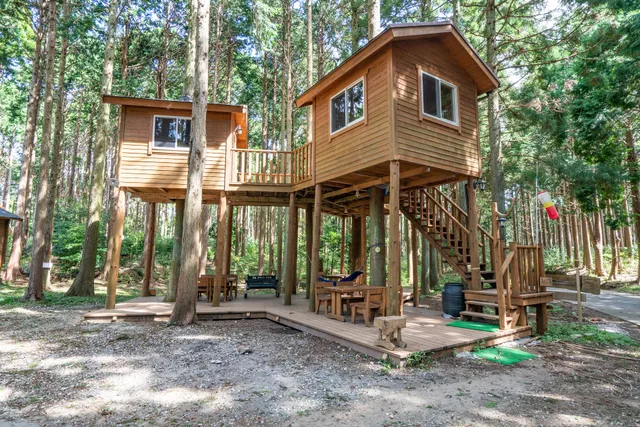 Hosono Plateau Tree House Village