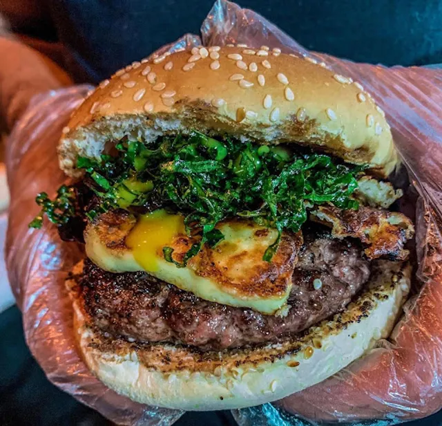 Embrasa the burger house