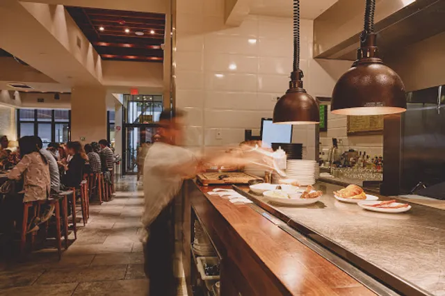 Cupitol Coffee & Eatery (Evanston)