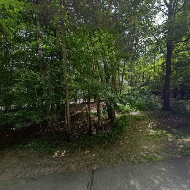 Woodland Beach Resort