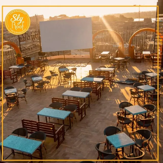 Sky Roof Luxor