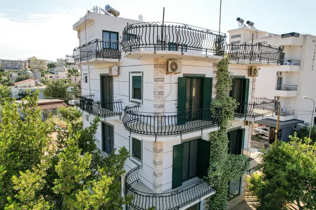 Sea La Vie Apartments