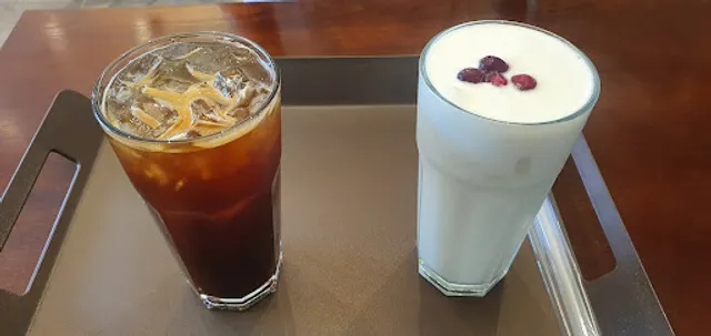 텐퍼센트커피 김해삼계장신대점