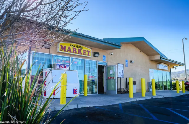 Ana Verde Market