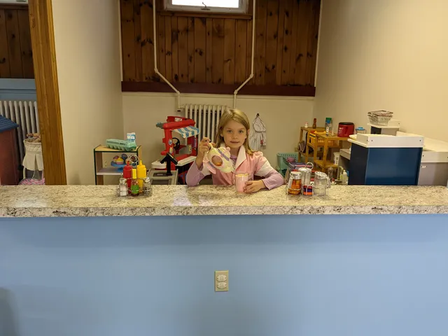 Wiggle Worms Playland