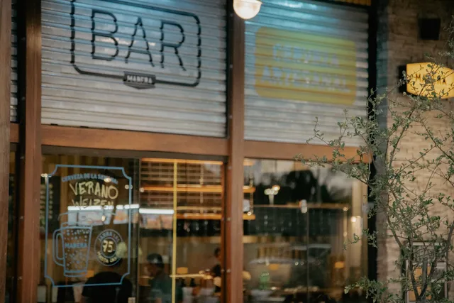 PATIO MADERA - LAS BRISAS