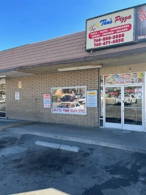 TAN'S PIZZA