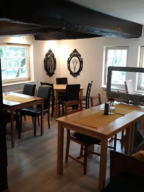 HÉT Waffelstübchen