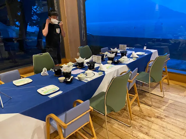 レストラン竹生