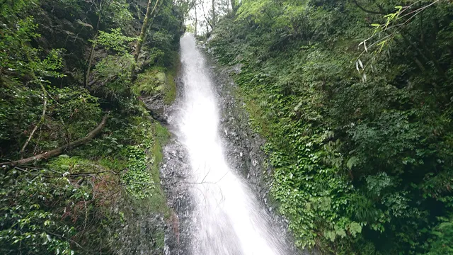 Goko-no-taki Waterfall