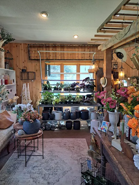 Sunset Gardens Greenhouse