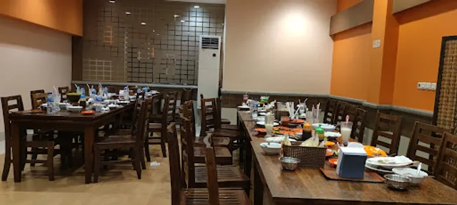 Rumah Makan Sulawesi Baru (Ayam Goreng dan Ikan Bakar)