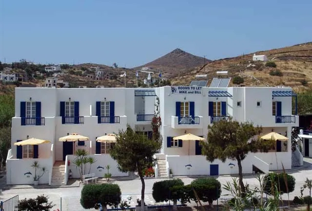 MIKE & BILL ROOMS TO LET