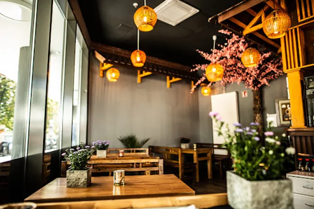 Michiko – Asian Dining & Sushi Lounge