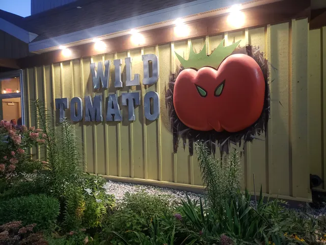 Wild Tomato Wood-Fired Pizza & Grille Sister Bay