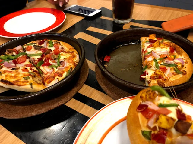 Pizza Hut | Crown Plaza, Faridabad
