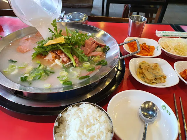 놀부부대찌개철판구이