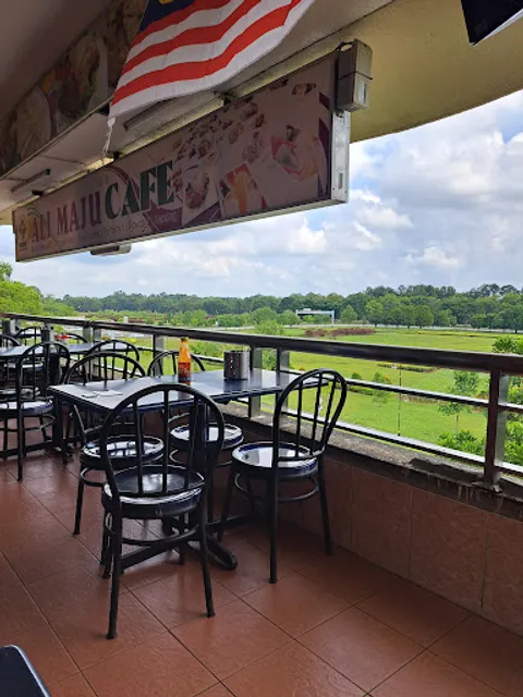 ALI MAJU CAFE @ KLIA carpark