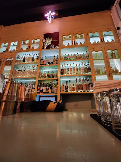 San Pedrito Licorería