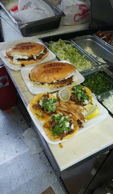 Taqueria Rio verde (Food Truck)