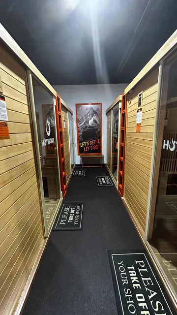 HOTWORX- DALLAS TX, (LOVE FIELD)