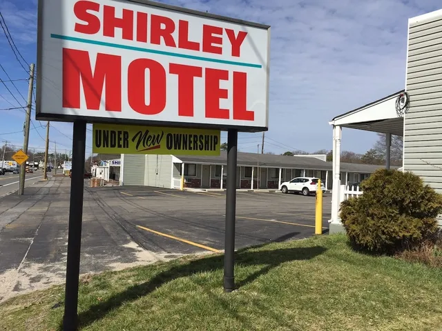 Shirley Motel