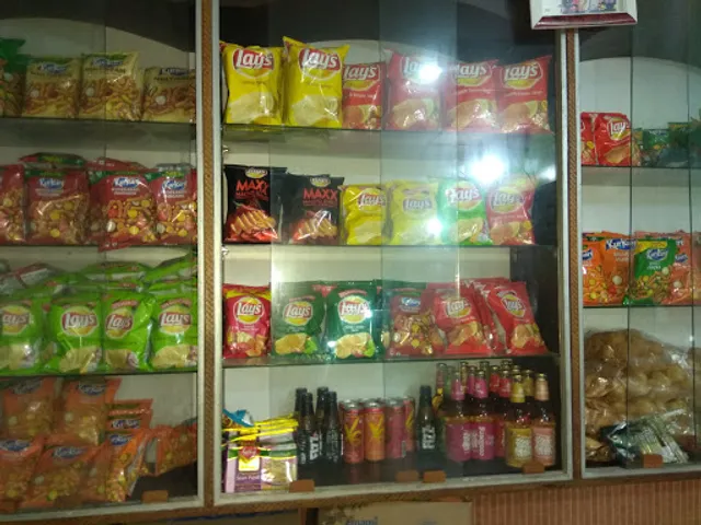 Royal Sweets & Fastfood