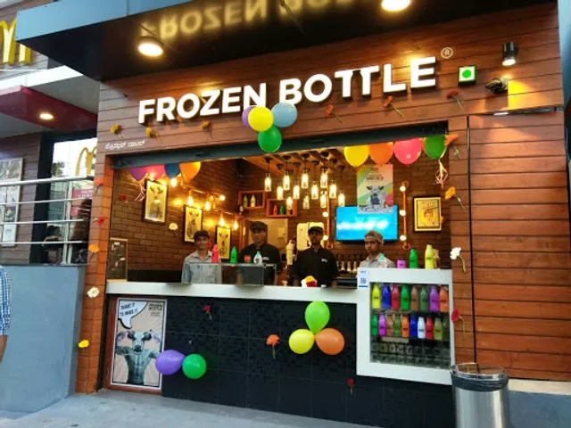 Frozen Bottle - Milkshakes, Desserts, and Ice Cream