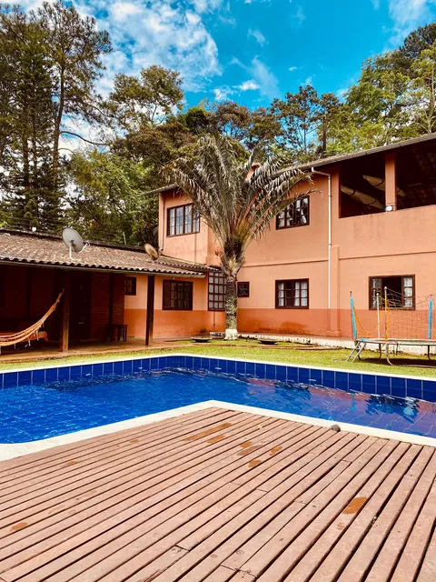 ALUGUEL GRANJA TEMPORADA NO BAIRRO AEROPORTO EM JUIZ DE FORA