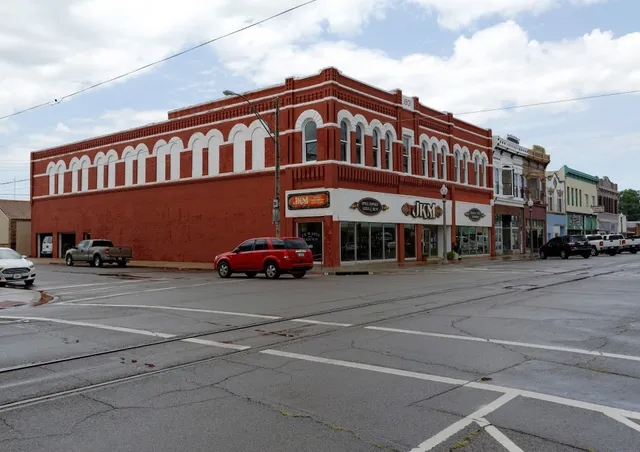 JKM Jewelry Gifts & Locksmith