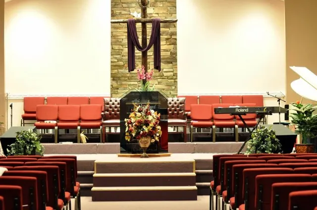 Vineyard Church of God