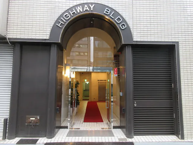 ㈱ロイヤルエンタープライズ