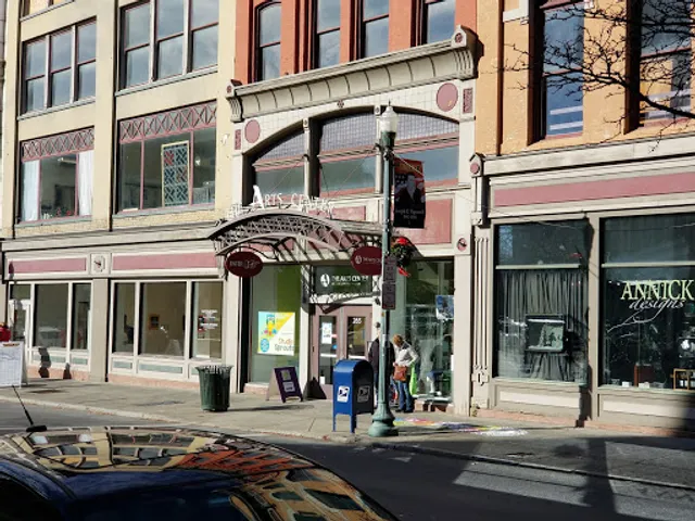 Arts Center of the Capital Region