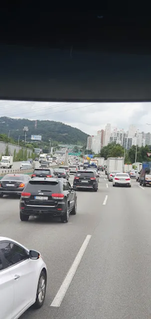 더벤티부산신항점