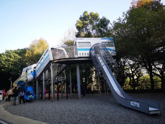 樂活公園捷運主題共融式遊樂設施