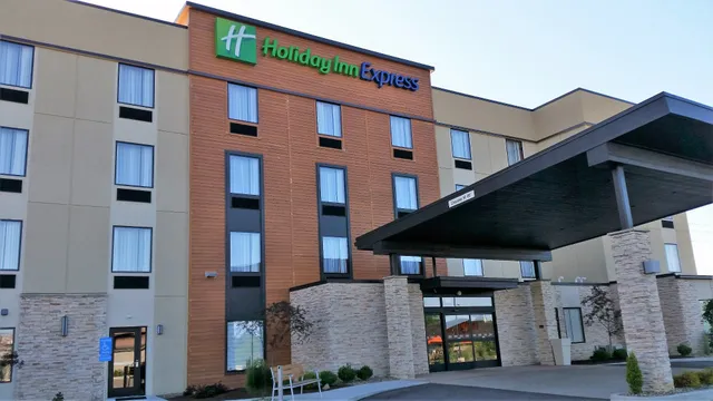 Holiday Inn Express Salem by IHG