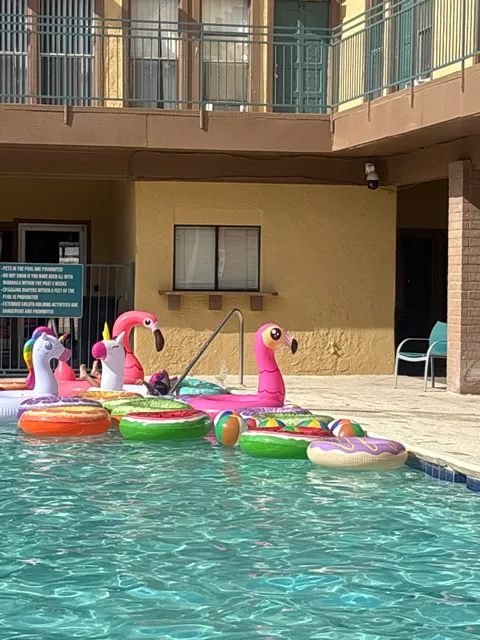 La Estancia Apartments