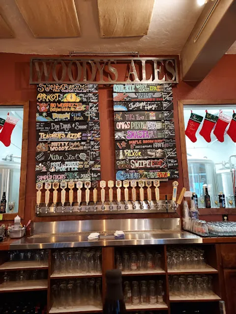 Woody's Brewing Company