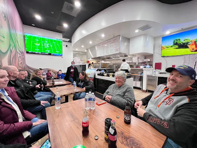 Curry Pizza House Manteca