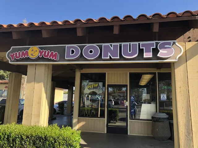 Yum Yum Donuts