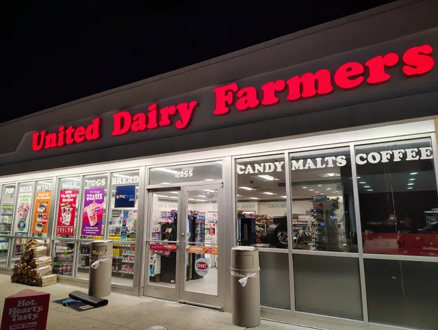 Green Crest Shopping Center