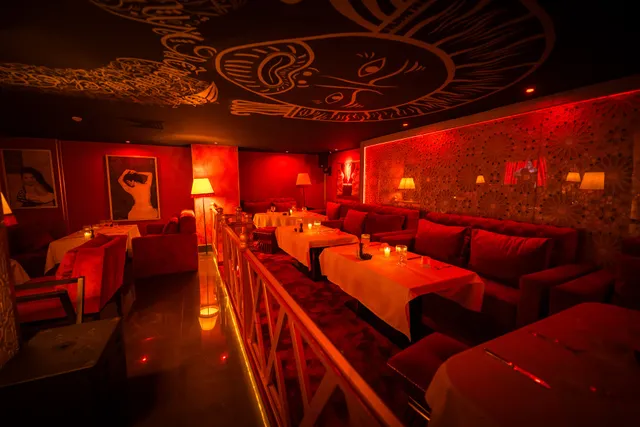 Lov Restaurant Lounge