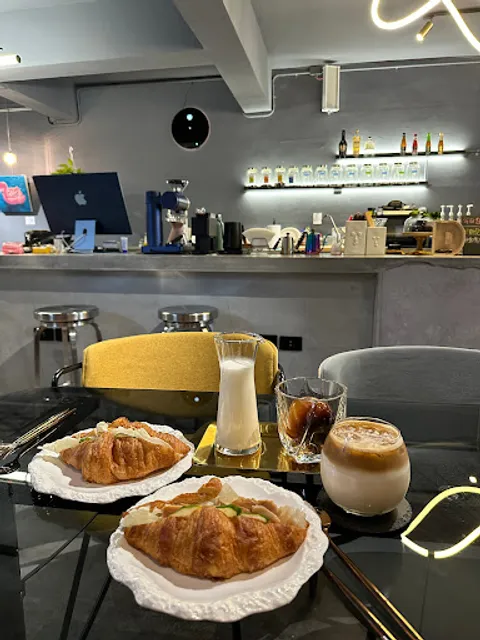 嗜光De.Light 家居美學職人咖啡館 手沖｜濾掛｜輕食｜甜點｜微醺｜藝術