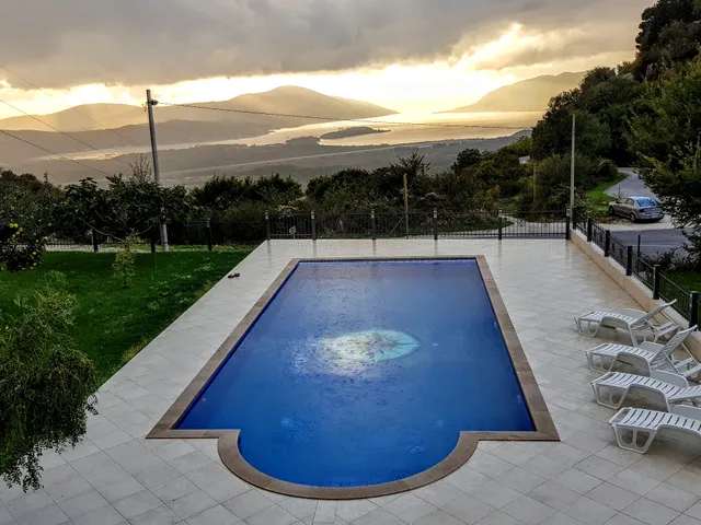 Carpe Diem Apartments