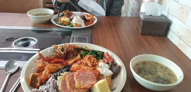 선희네한식뷔페