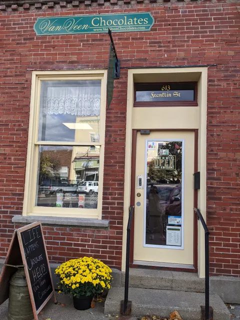 Van Veen Chocolates