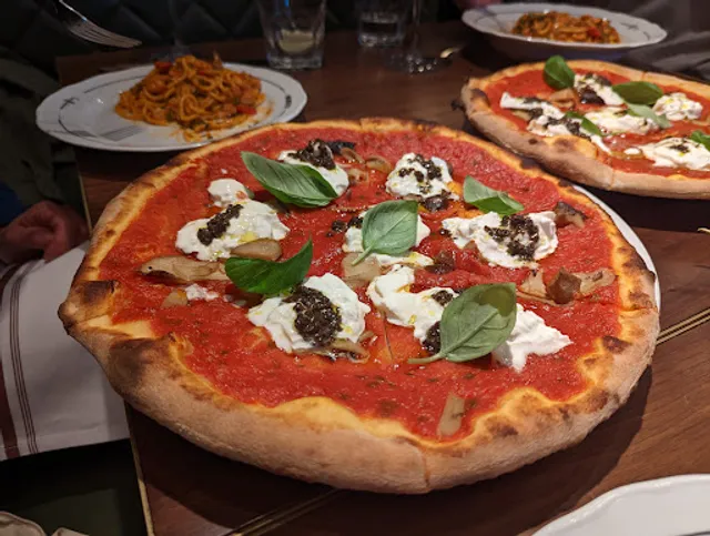 Pizzeria Moretti Downtown